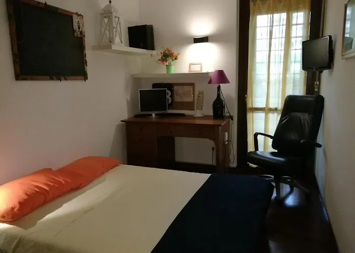 a Metro Jonio Double Room With Bathroom